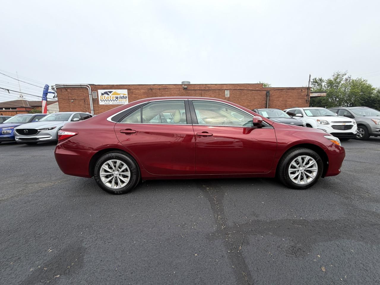 Toyota Camry LE 2017