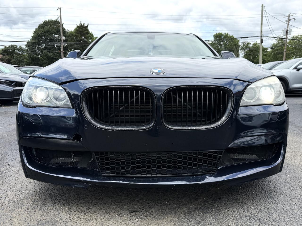 BMW 750Li xDrive  2013