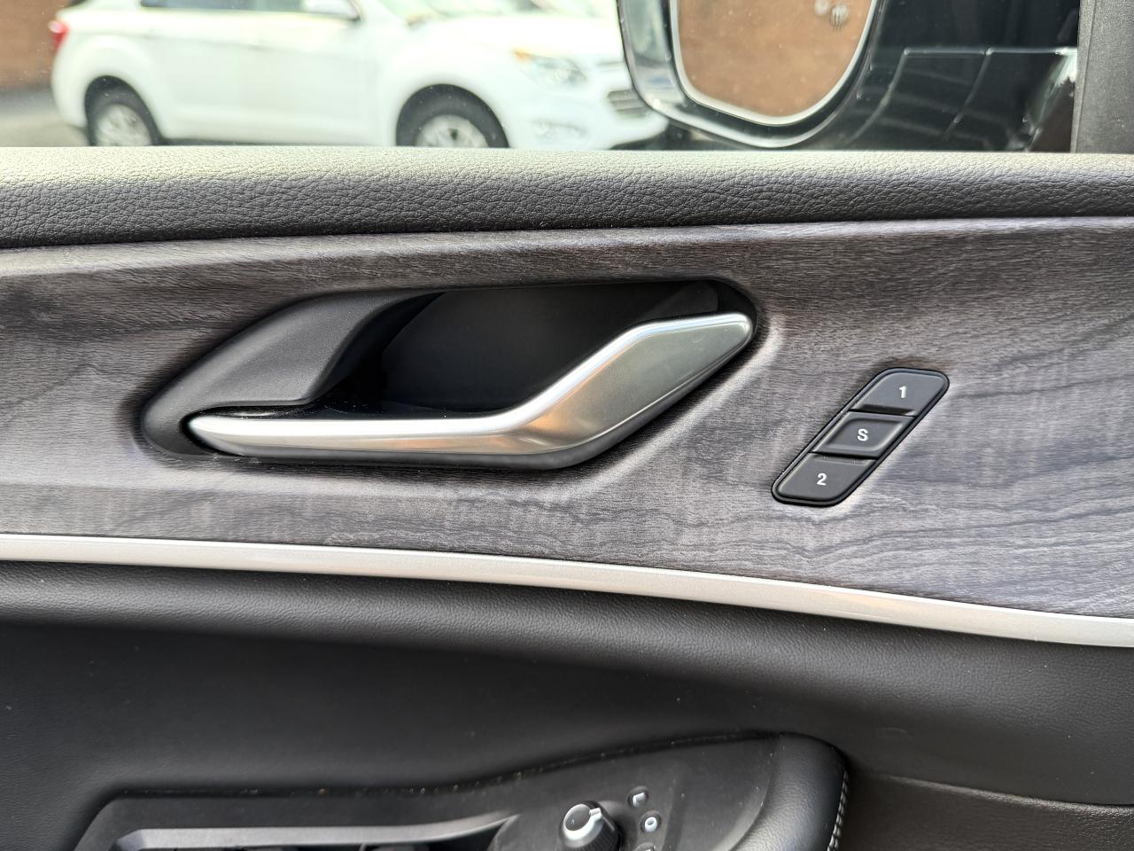 Jeep Grand Cherokee L Limited 4WD 2022