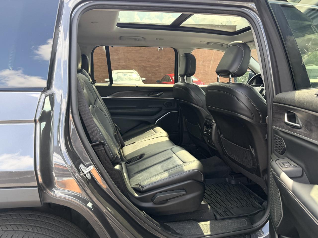 Jeep Grand Cherokee L Limited 4WD 2022