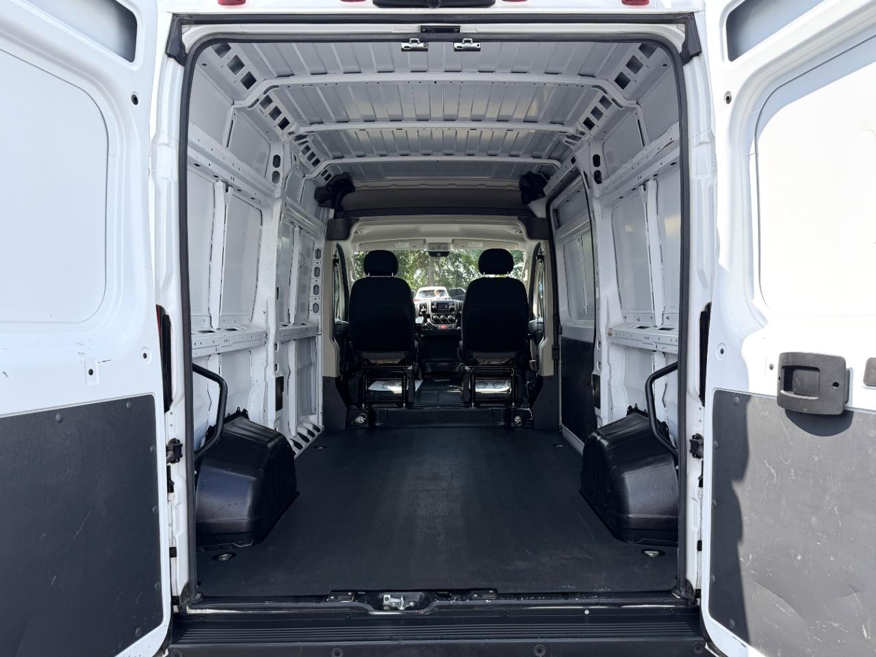 RAM Promaster 1500 High Roof Tradesman 136-in. WB 2019