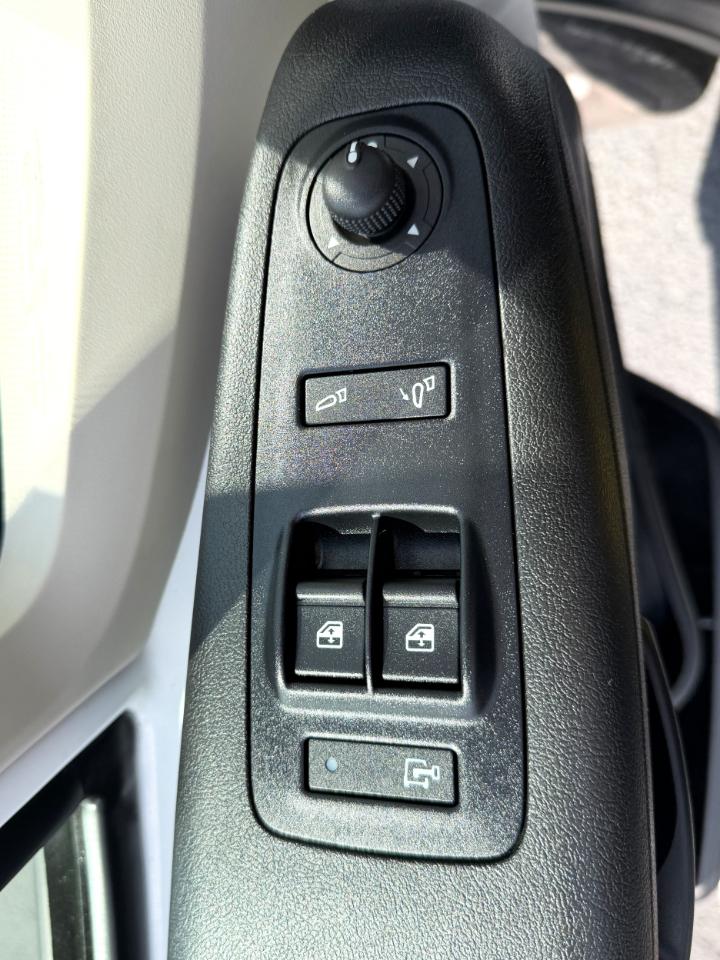 RAM Promaster 1500 High Roof Tradesman 136-in. WB 2019