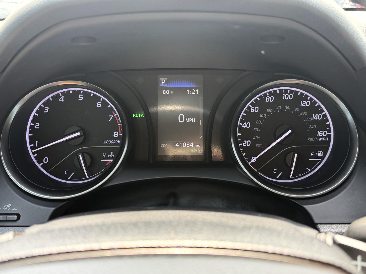 Toyota Camry SE 2021