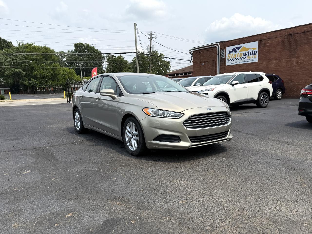 Ford Fusion SE 2015
