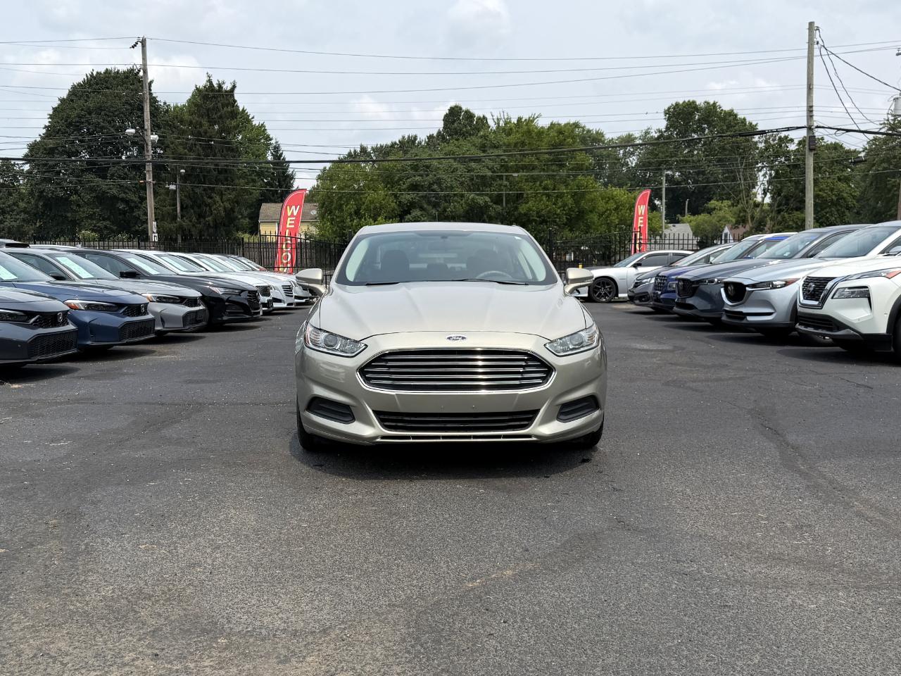 Ford Fusion SE 2015