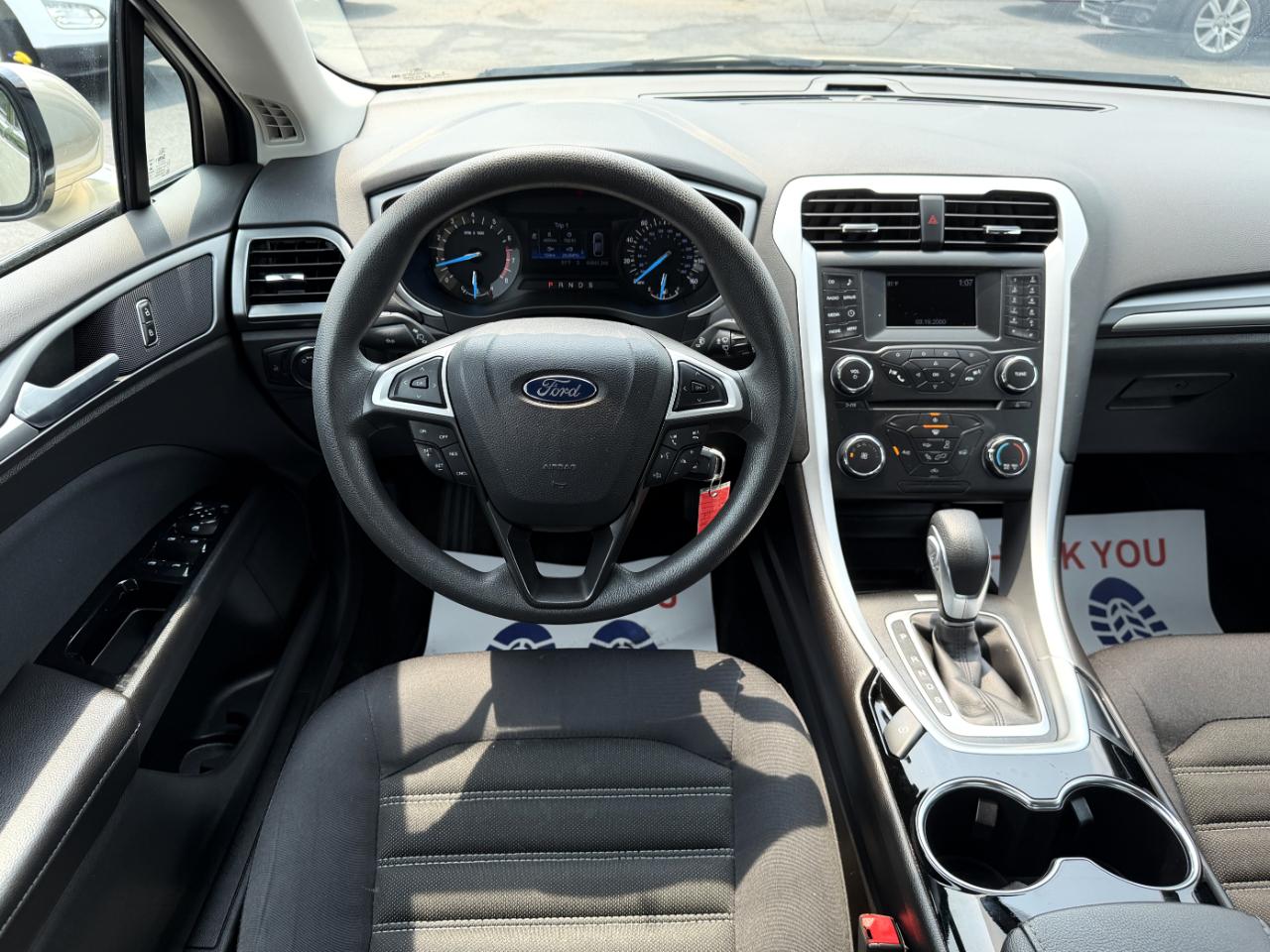 Ford Fusion SE 2015