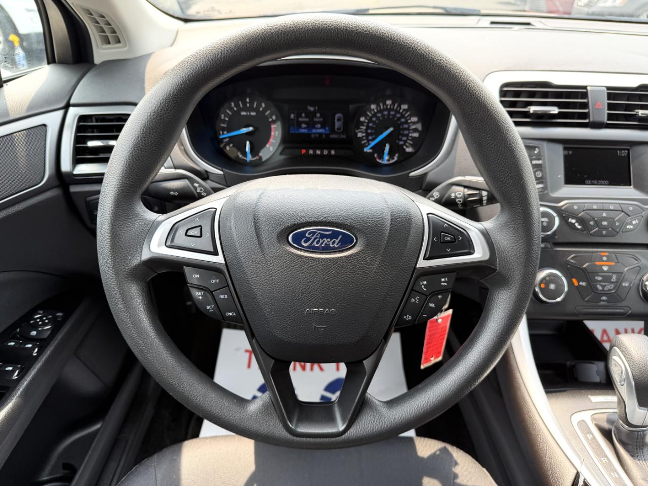 Ford Fusion SE 2015