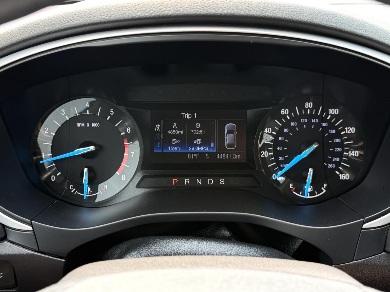 Ford Fusion SE 2015