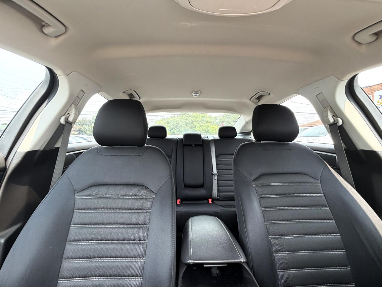 Ford Fusion SE 2015