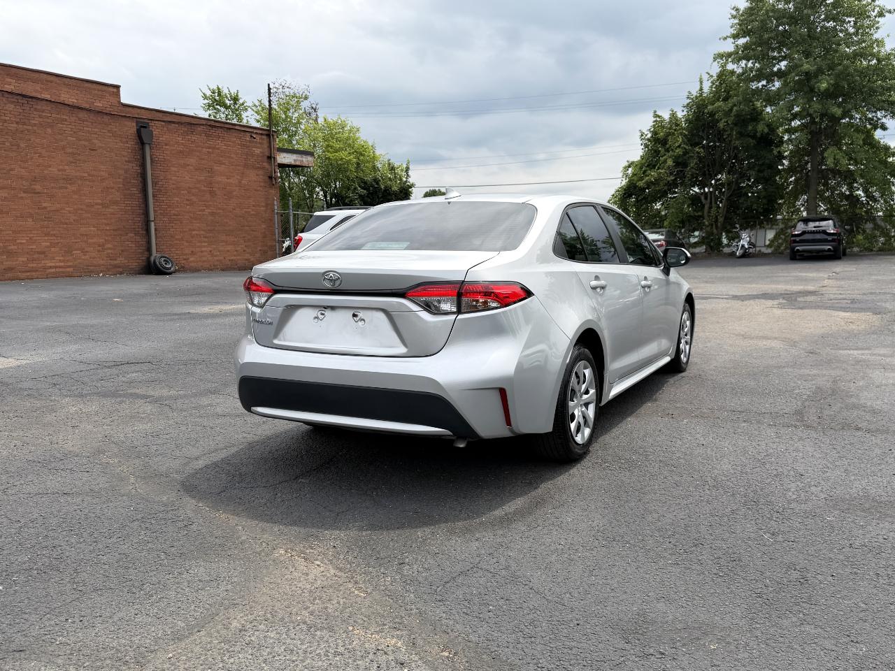 Toyota Corolla LE 2022