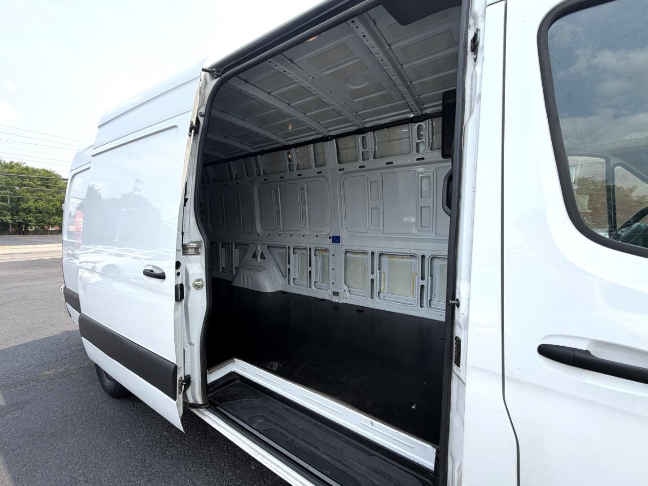 Mercedes-Benz Sprinter 2500 170-in. WB 2021