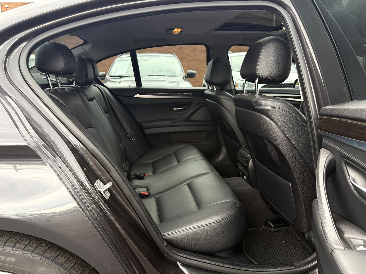 BMW 5-Series 535i xDrive 2016