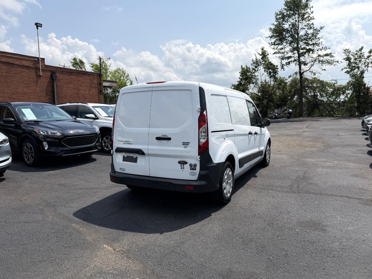 Ford Transit Connect Cargo Van XL LWB w/Rear 180 Degree Door 2016