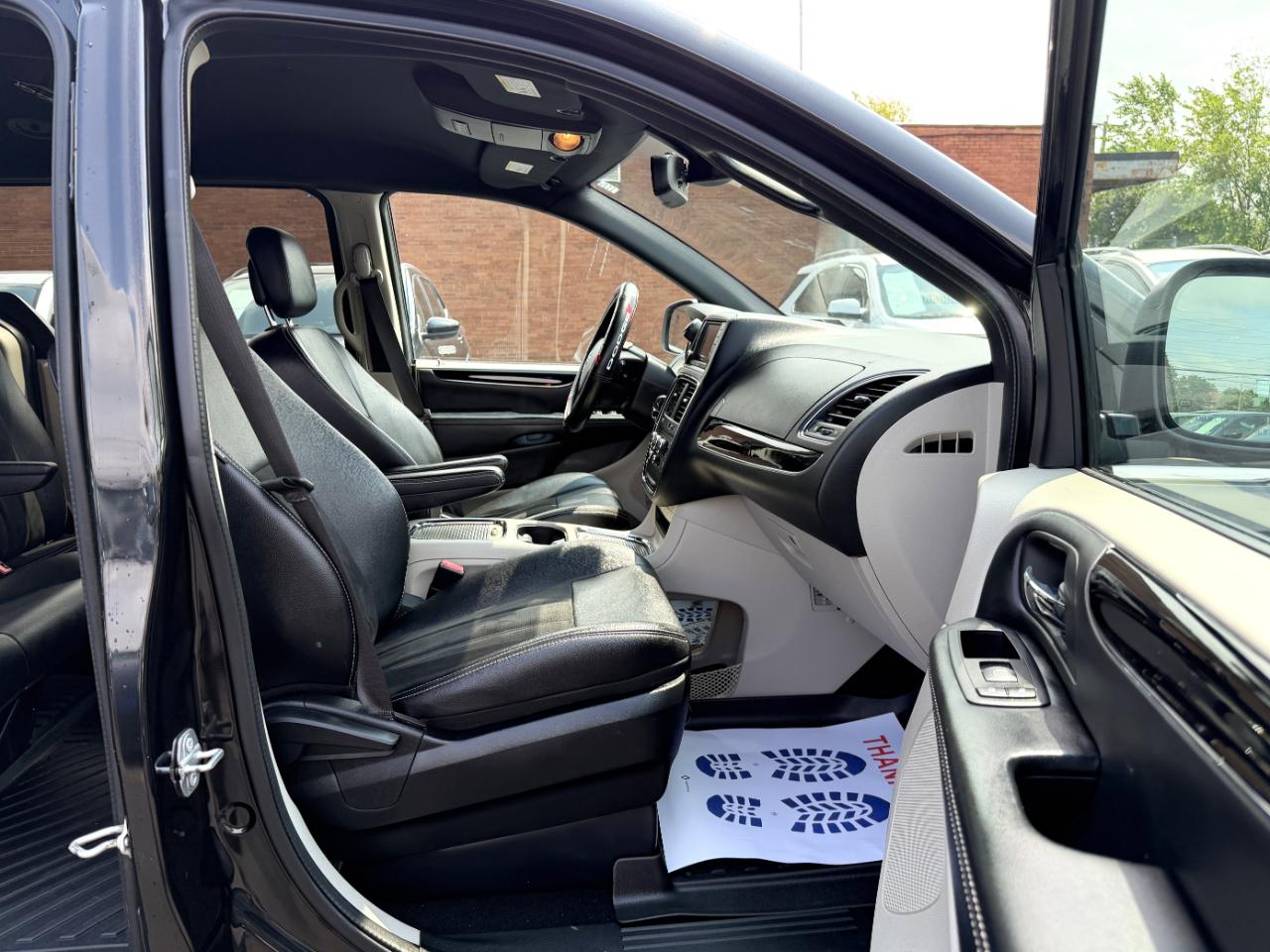 Dodge Grand Caravan SXT 2019