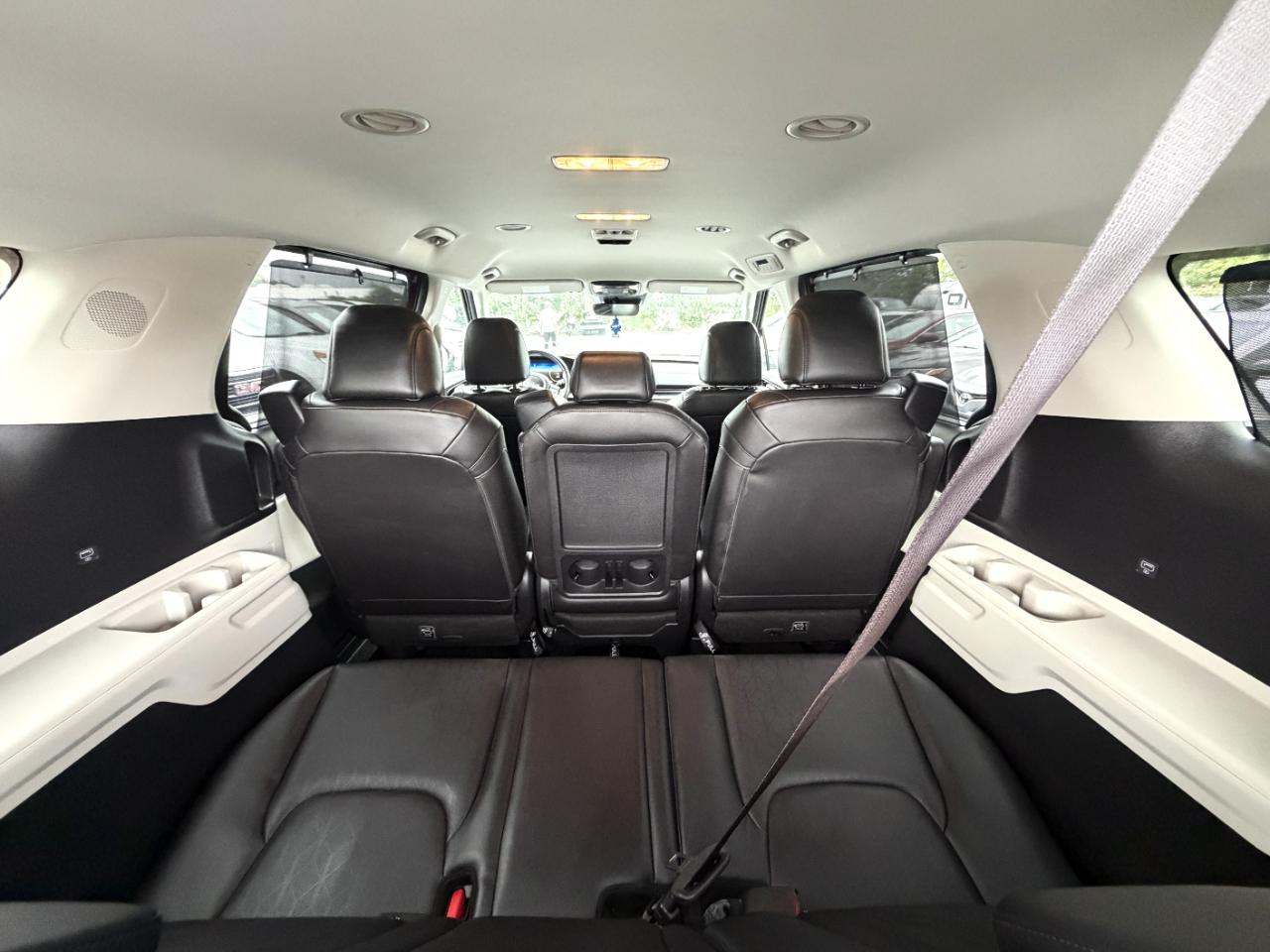 Kia Carnival SX FWD 2024