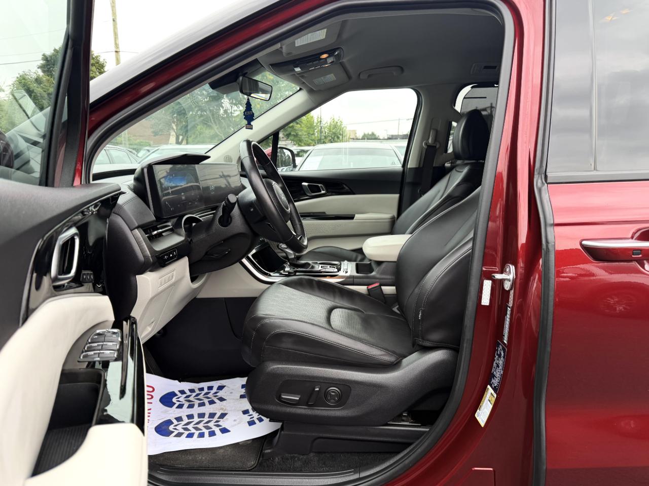 Kia Carnival SX FWD 2024
