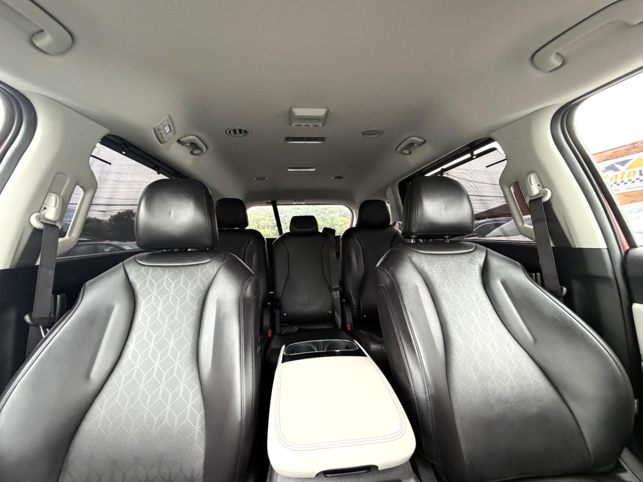 Kia Carnival SX FWD 2024