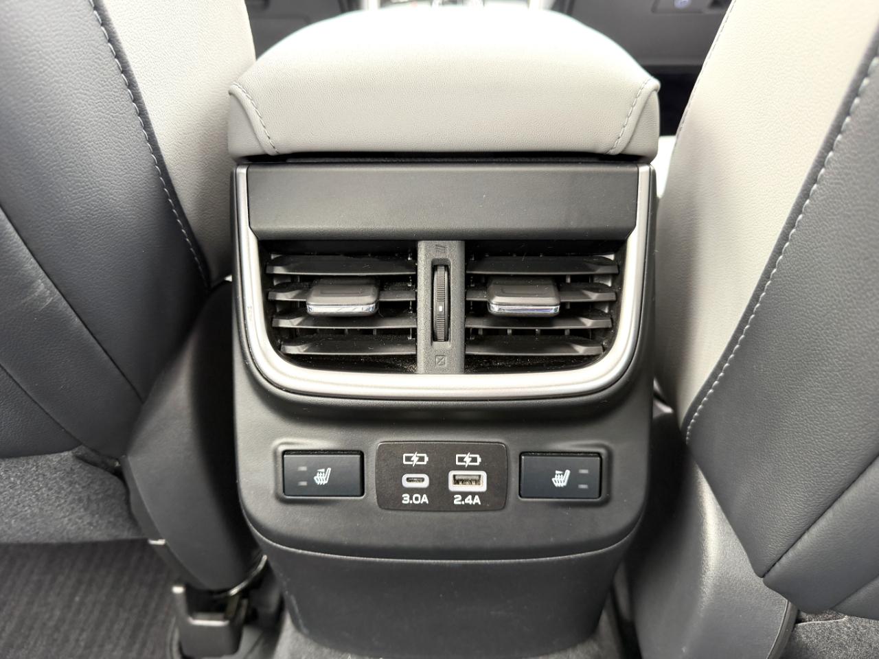 Subaru Legacy Limited 2024