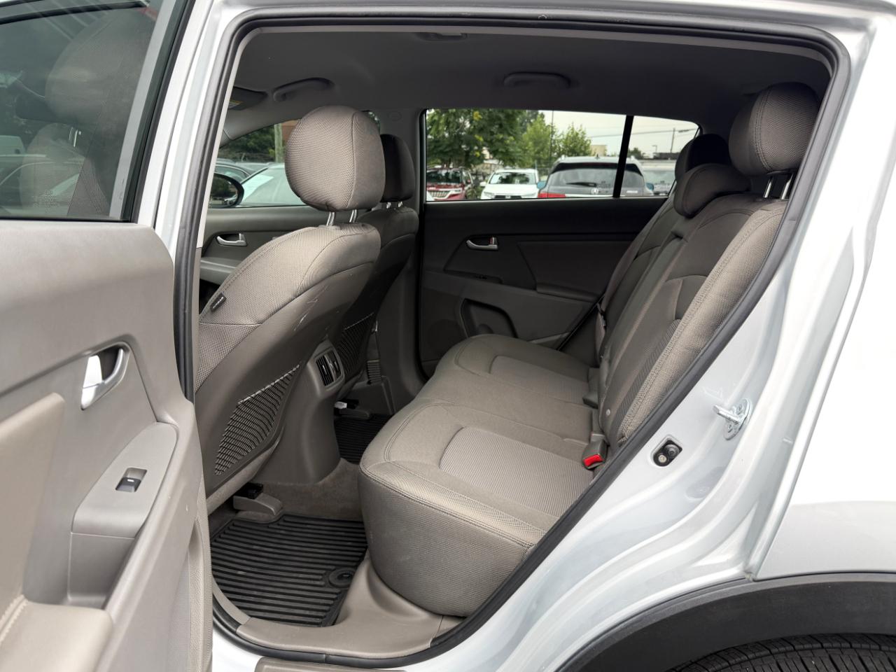 Kia Sportage LX FWD 2015