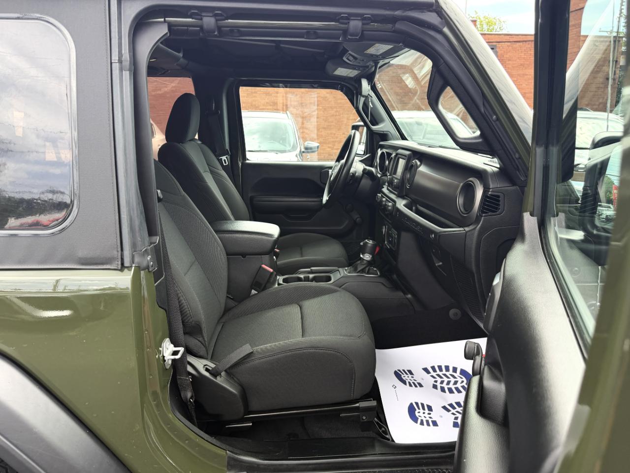 Jeep Wrangler Sport 2021