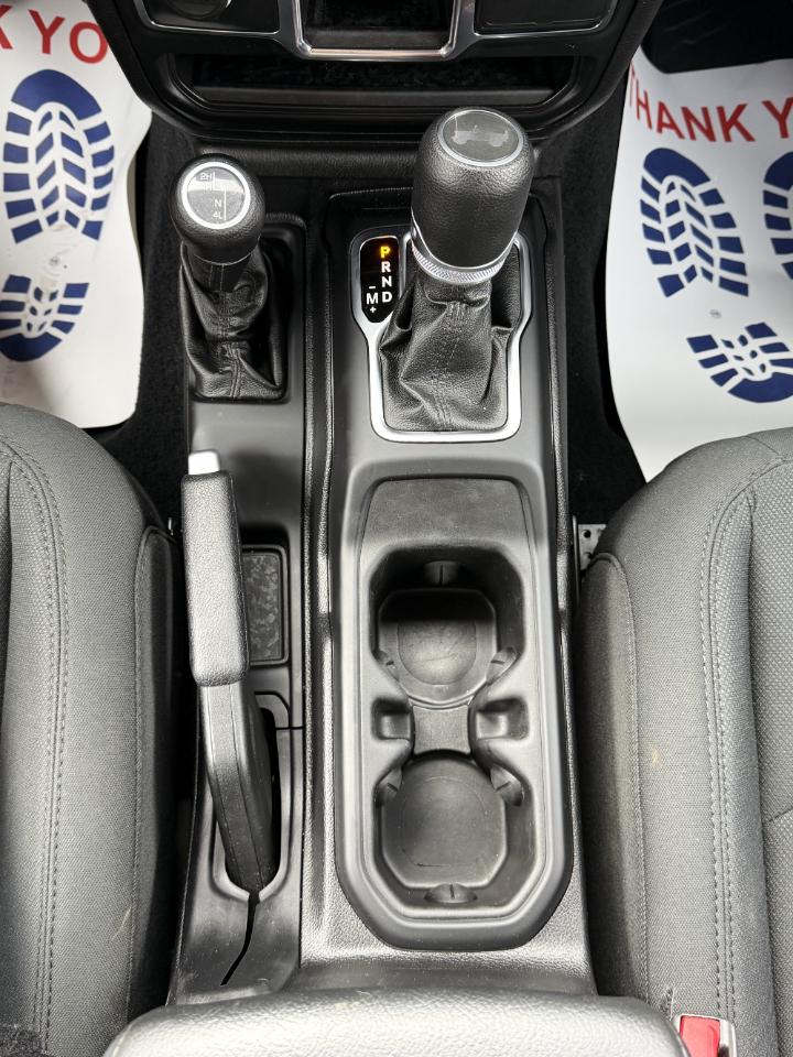 Jeep Wrangler Sport 2021