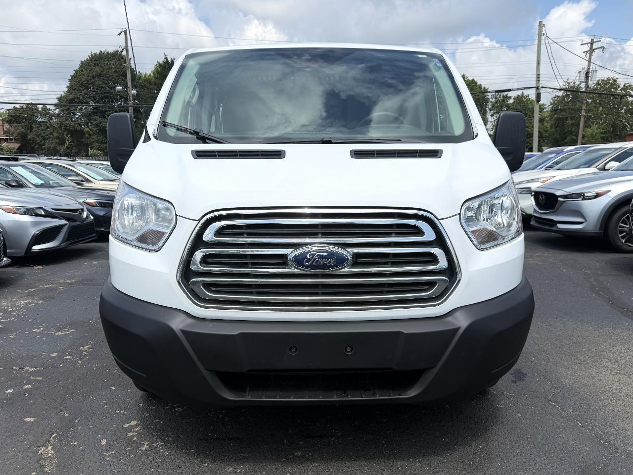 Ford Transit 250 Van Low Roof 60/40 Pass.130-in. WB 2018
