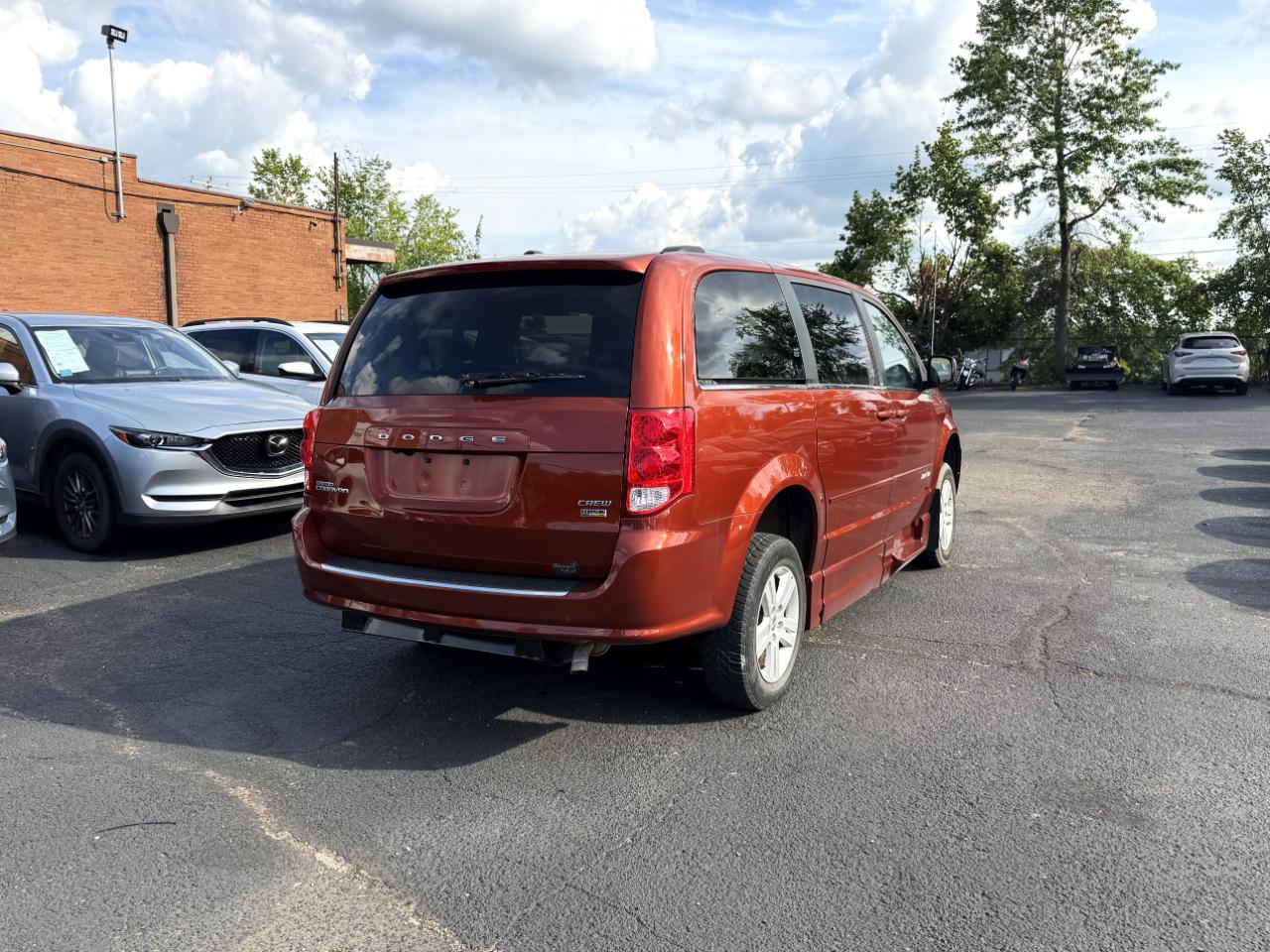Dodge Grand Caravan Crew 2012
