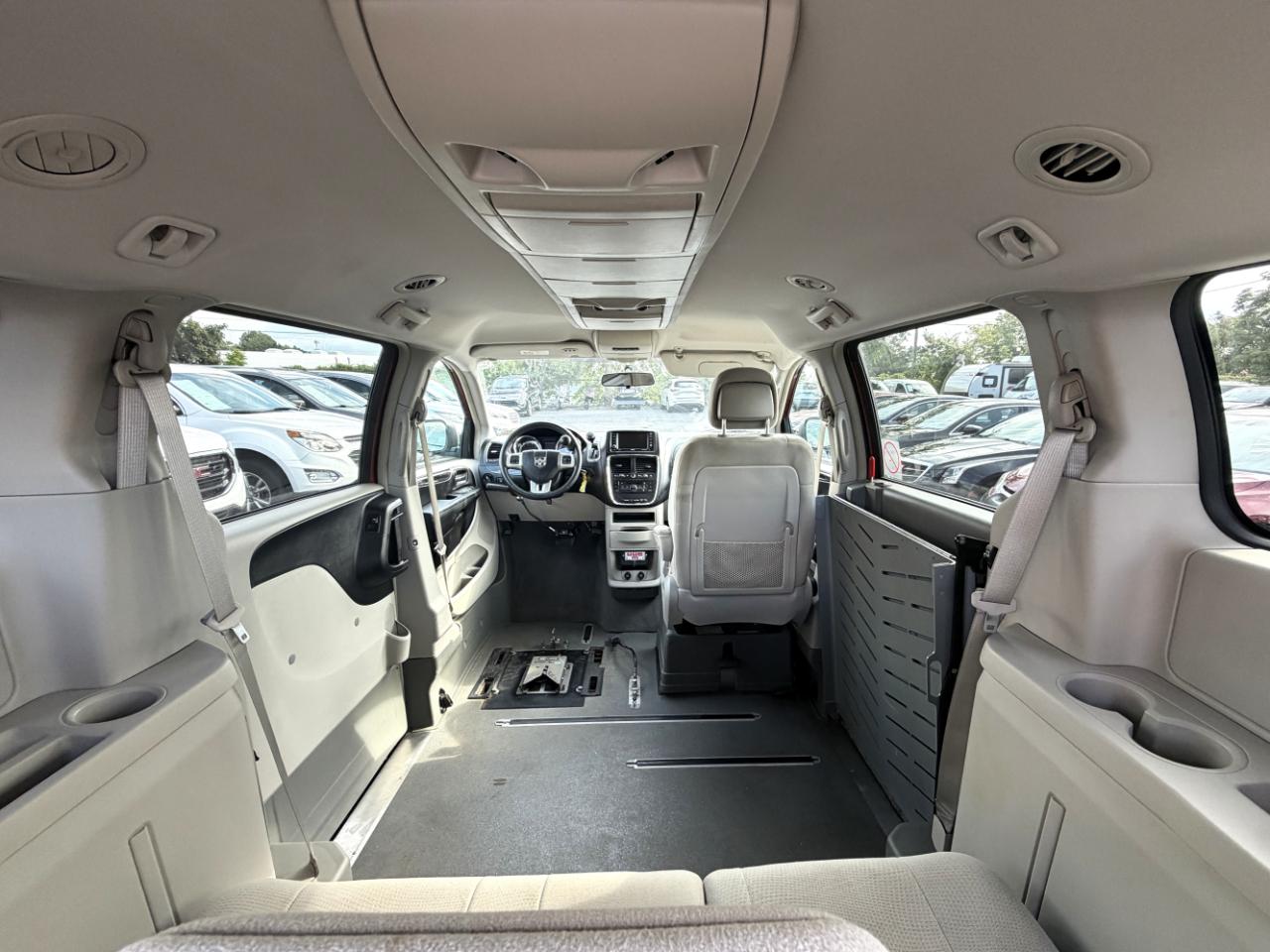 Dodge Grand Caravan Crew 2012