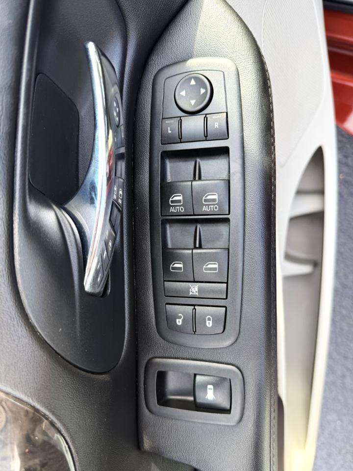Dodge Grand Caravan Crew 2012