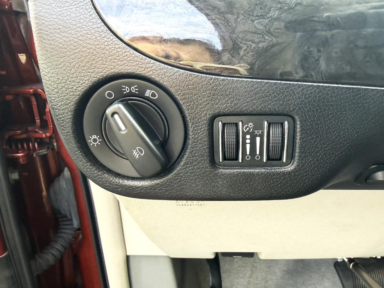 Dodge Grand Caravan Crew 2012
