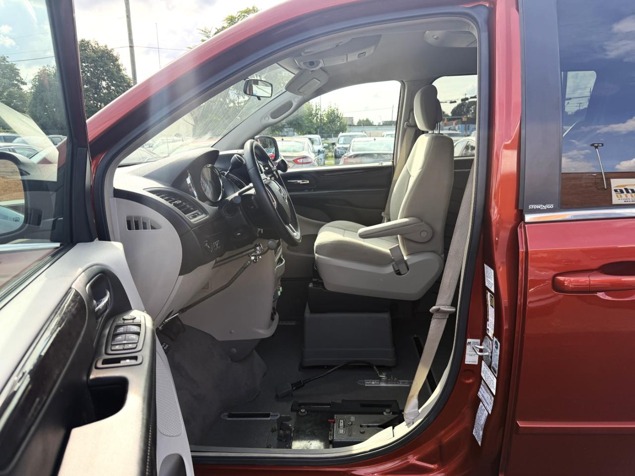 Dodge Grand Caravan Crew 2012