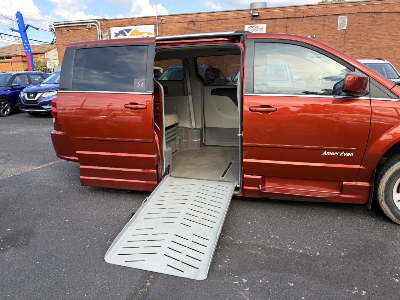 Dodge Grand Caravan Crew 2012