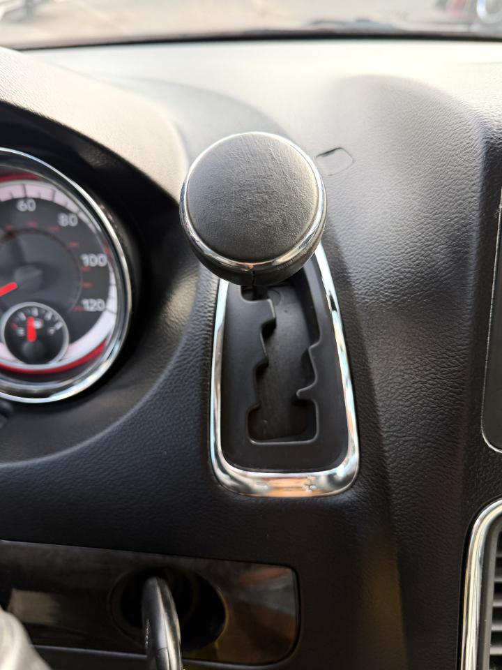Dodge Grand Caravan Crew 2012