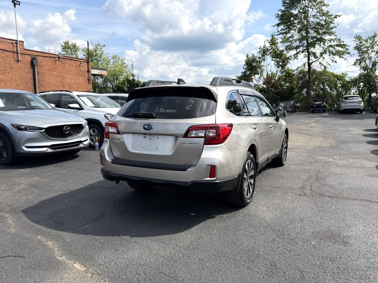 Subaru Outback 2.5i Limited 2016