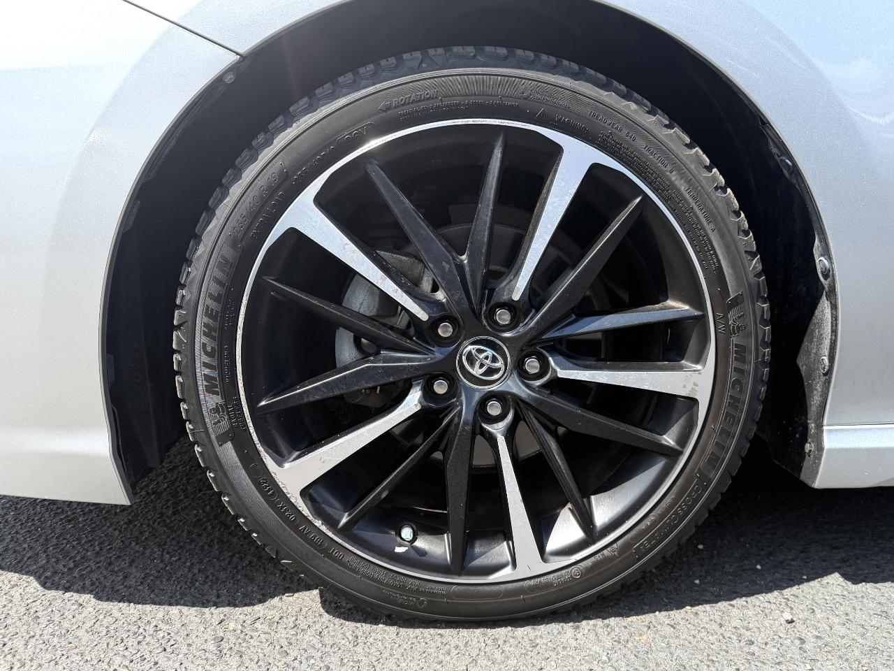 Toyota Camry XSE V6 2019