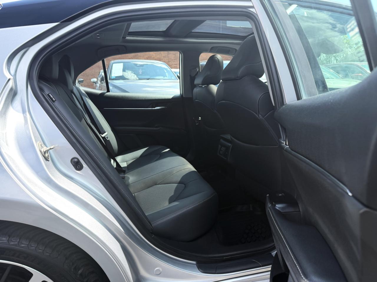 Toyota Camry XSE V6 2019