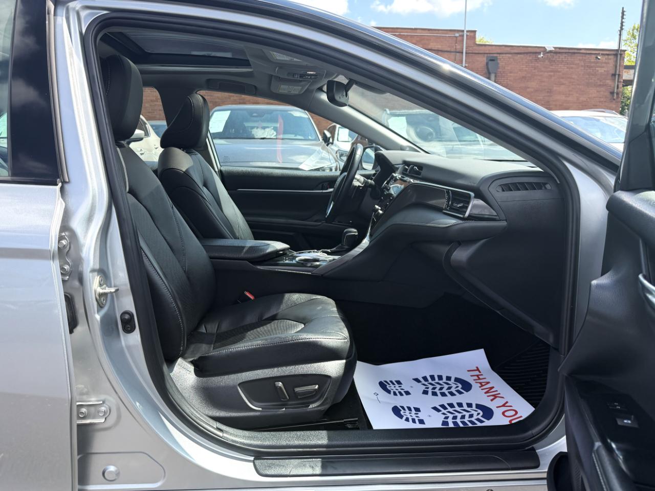Toyota Camry XSE V6 2019