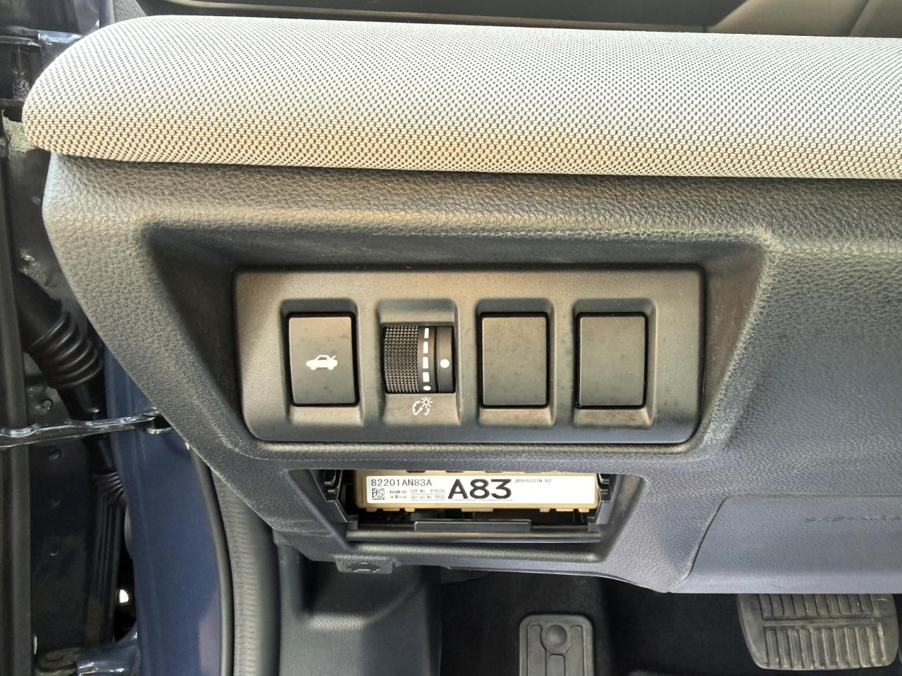 Subaru Legacy Premium 2024