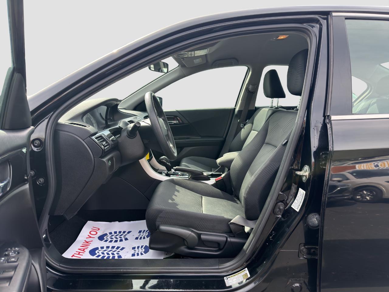 Honda Accord LX Sedan CVT 2016