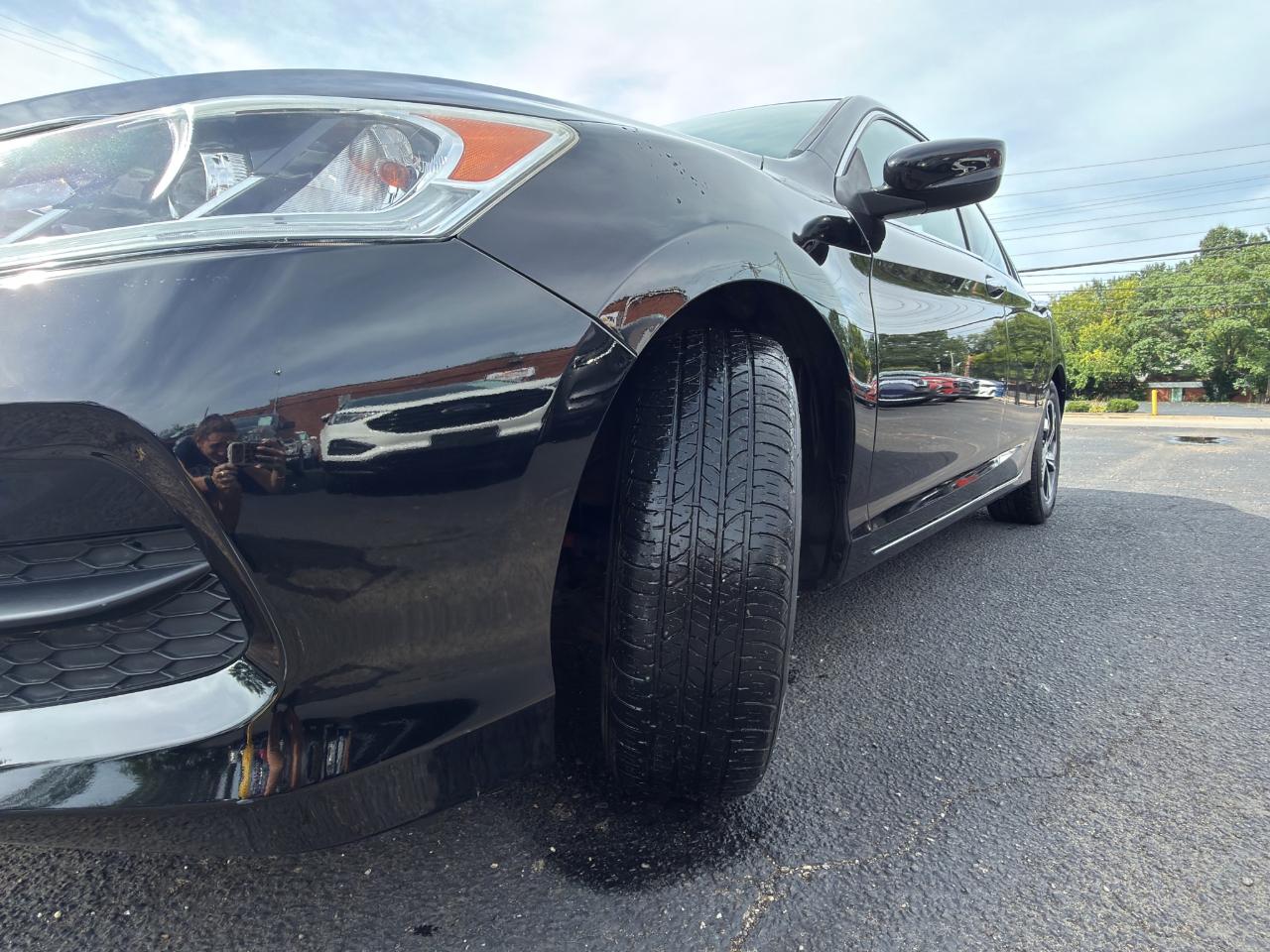 Honda Accord LX Sedan CVT 2016