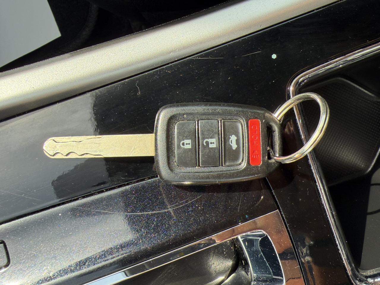 Honda Accord LX Sedan CVT 2016