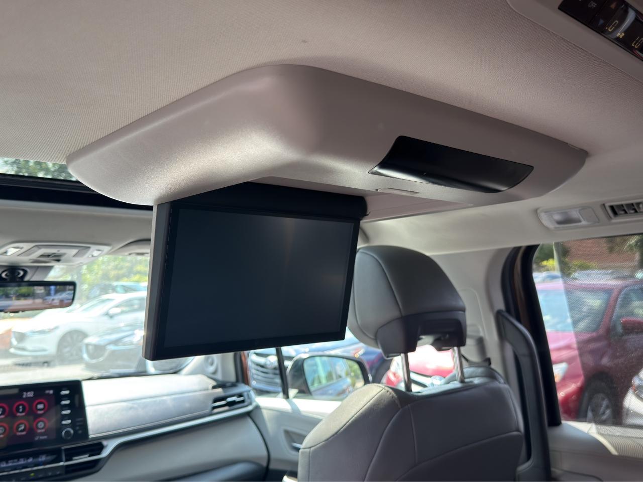 Toyota Sienna Limited 7-Passenger AWD 2022