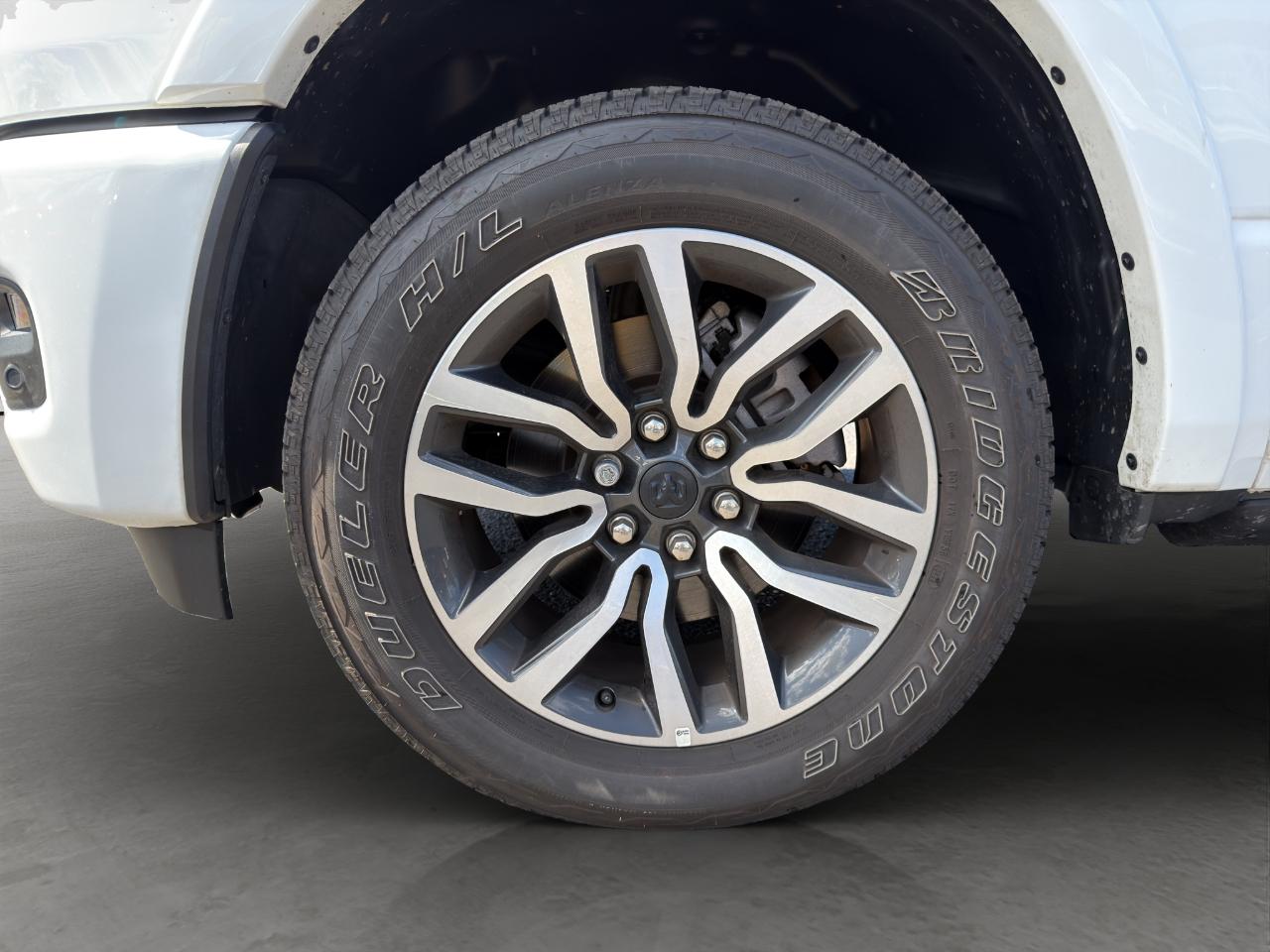 RAM 1500 Limited Crew Cab SWB 4WD 2026