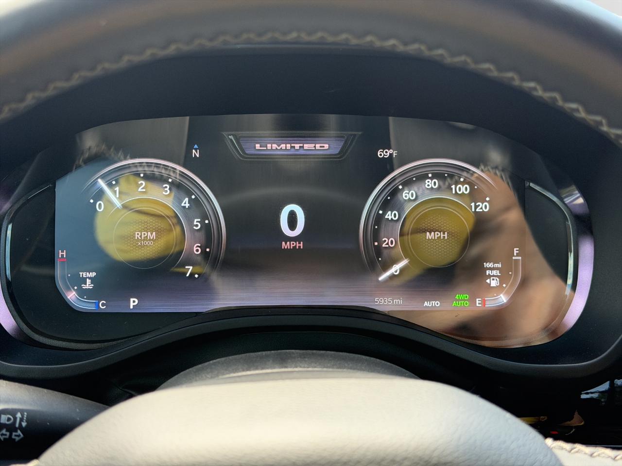 RAM 1500 Limited Crew Cab SWB 4WD 2026