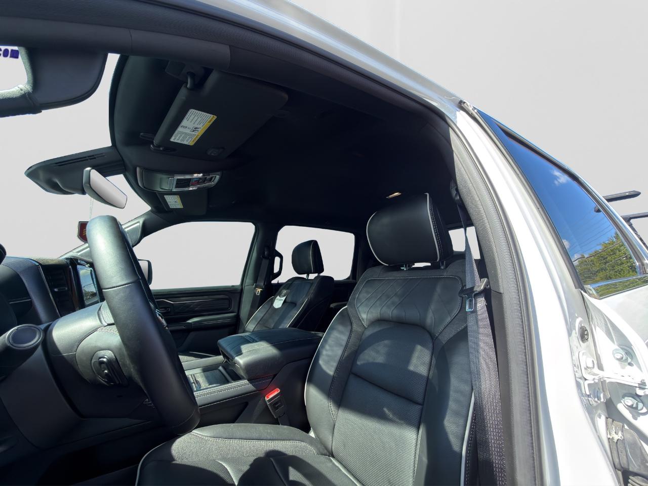 RAM 1500 Limited Crew Cab SWB 4WD 2026