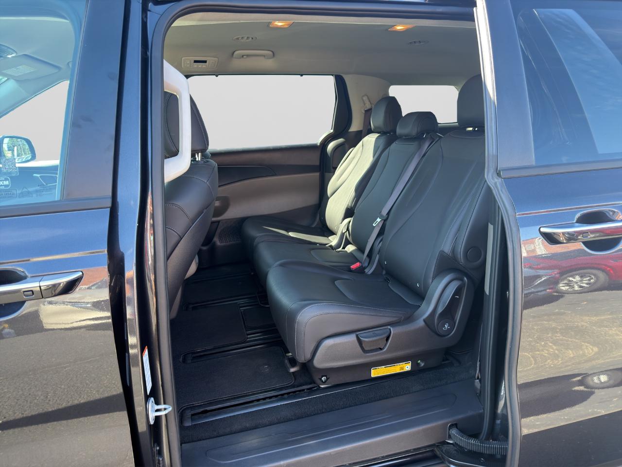 Kia Carnival LXS 2026