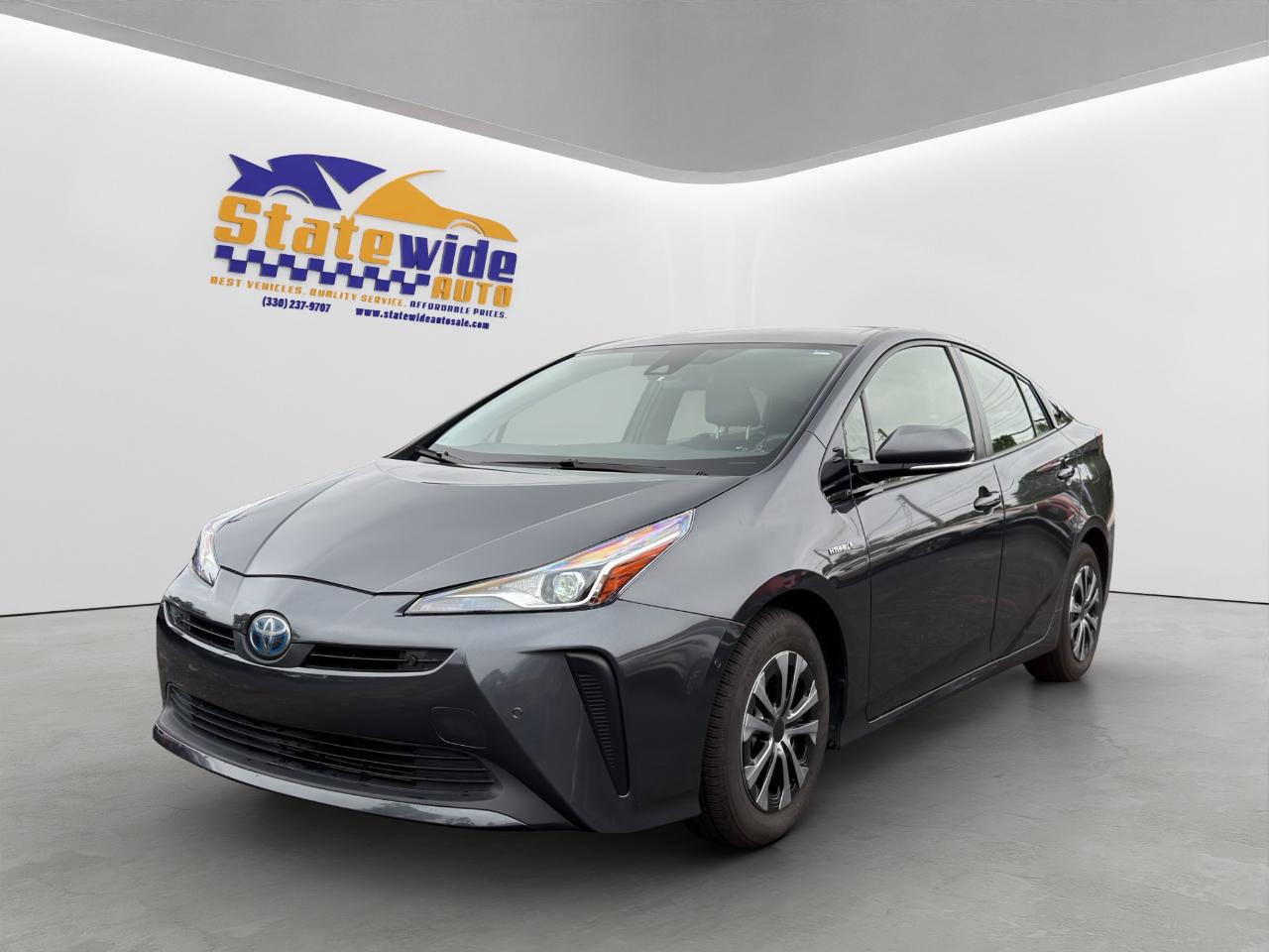 Toyota Prius L Eco 2020