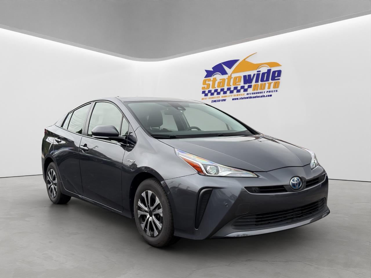 Toyota Prius L Eco 2020