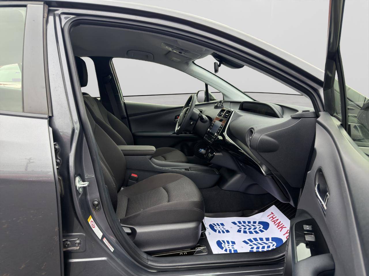 Toyota Prius L Eco 2020