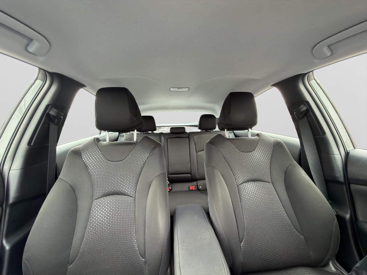 Toyota Prius L Eco 2020